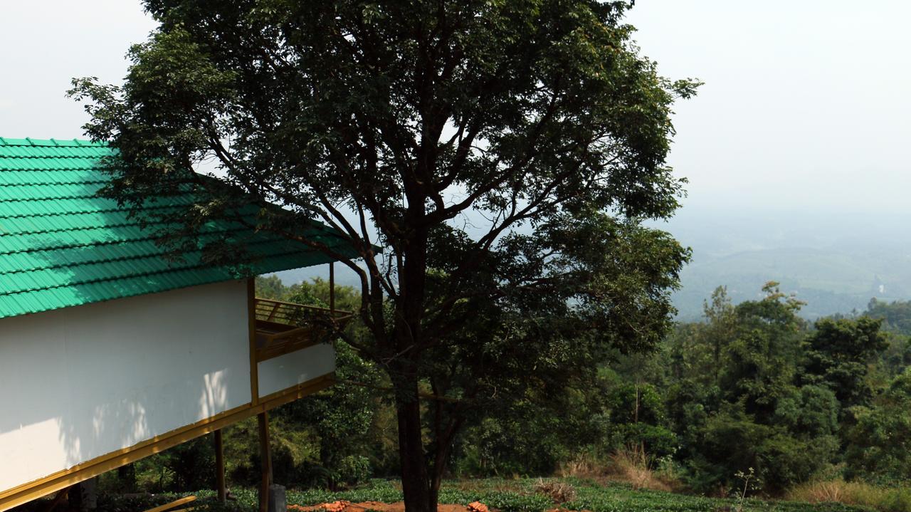 Vythiri Hills Hotel Esterno foto