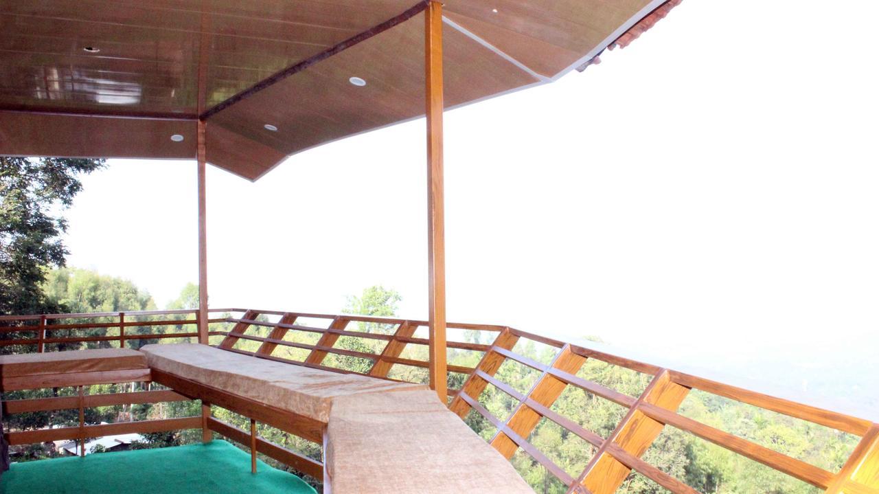 Vythiri Hills Hotel Esterno foto